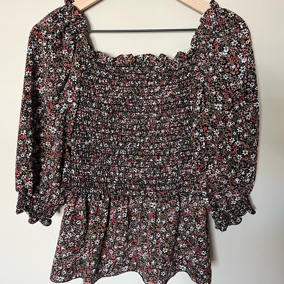 MAX Studio Floral Smocked Puff Sleeve Peplum Blouse Top | Size M - Picture 4 of 9